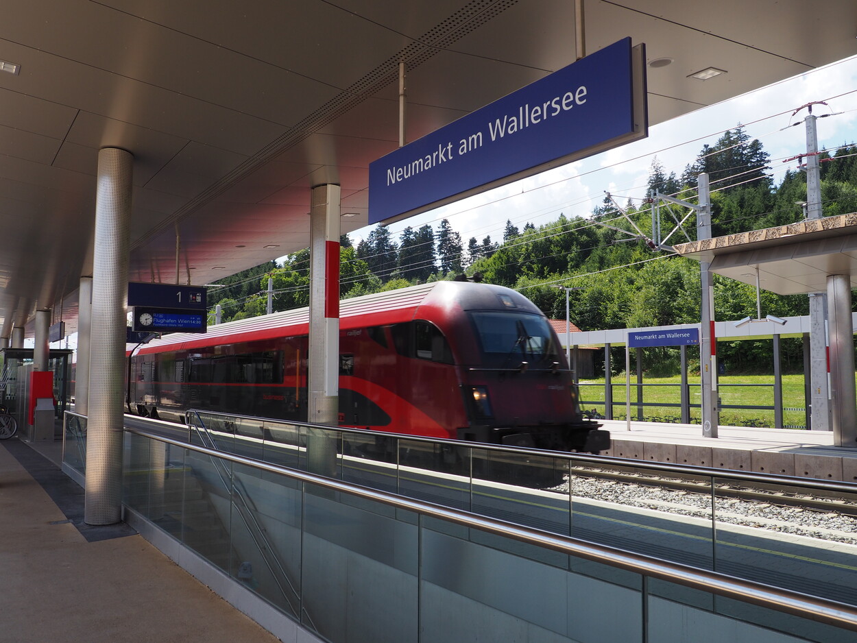 Bahnhof Neumarkt am Wallersee