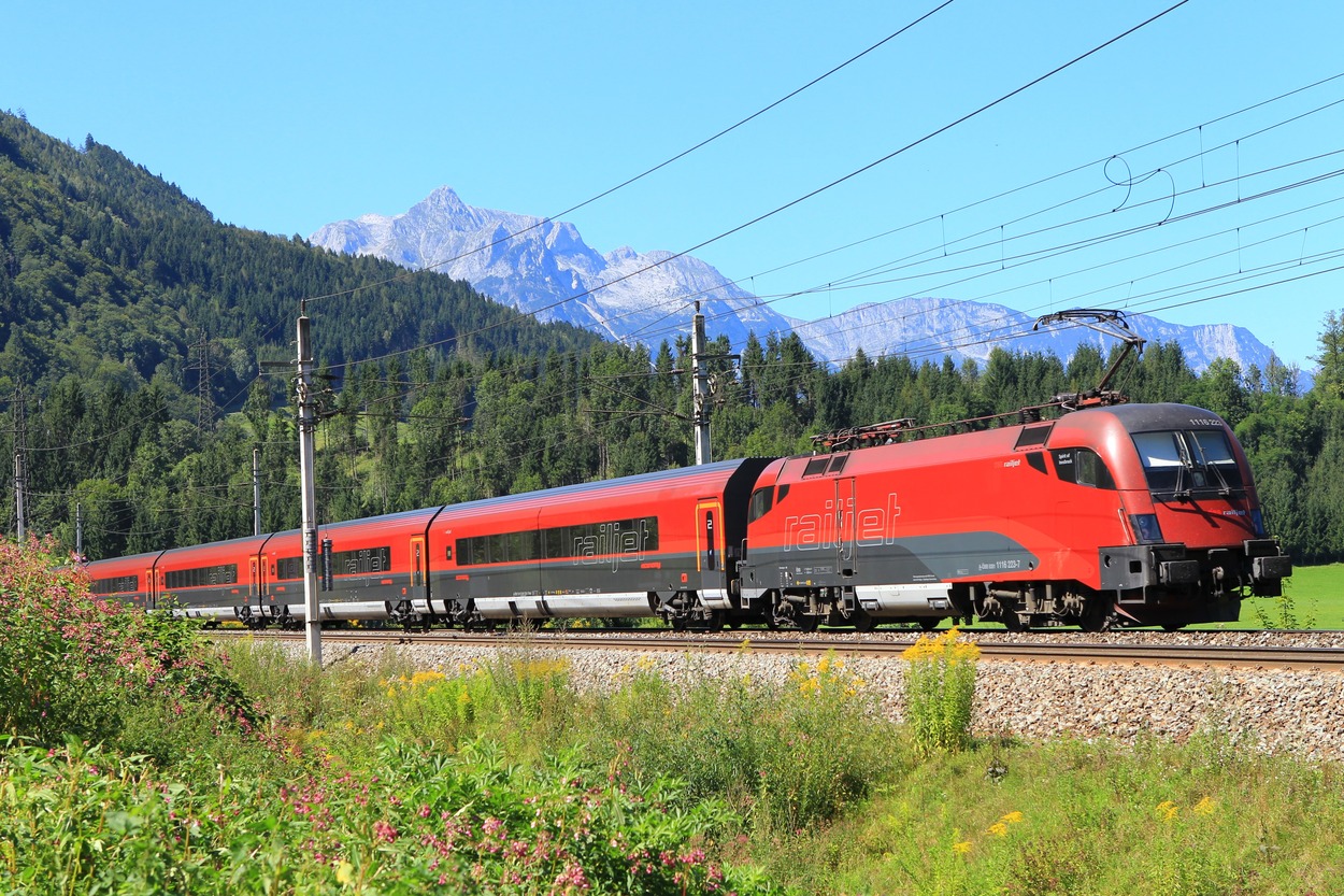 ÖBB Pressefoto - Thema: Railjet