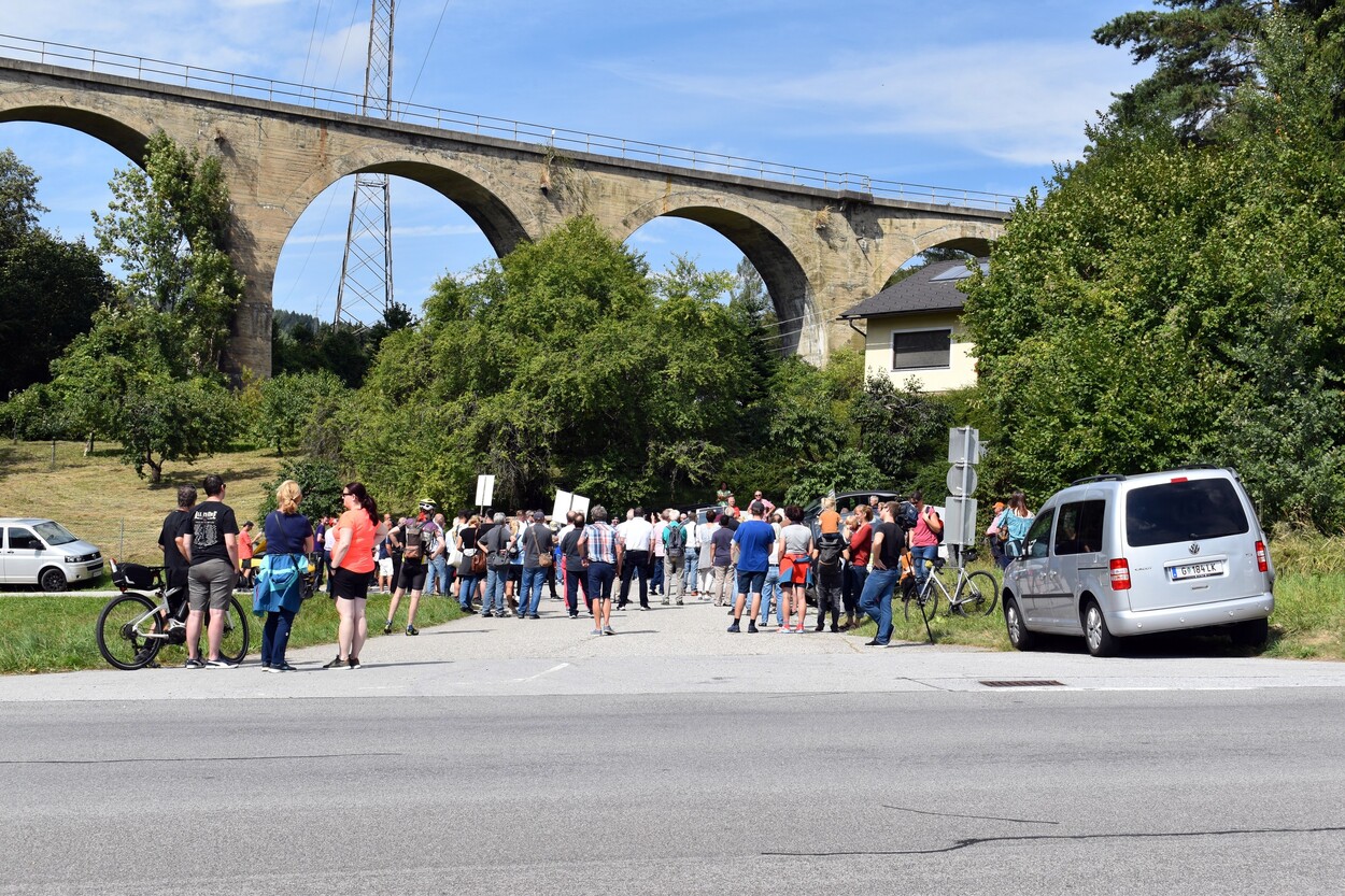 Demonstration - Für den Erhalt der Feistritztalbahn!