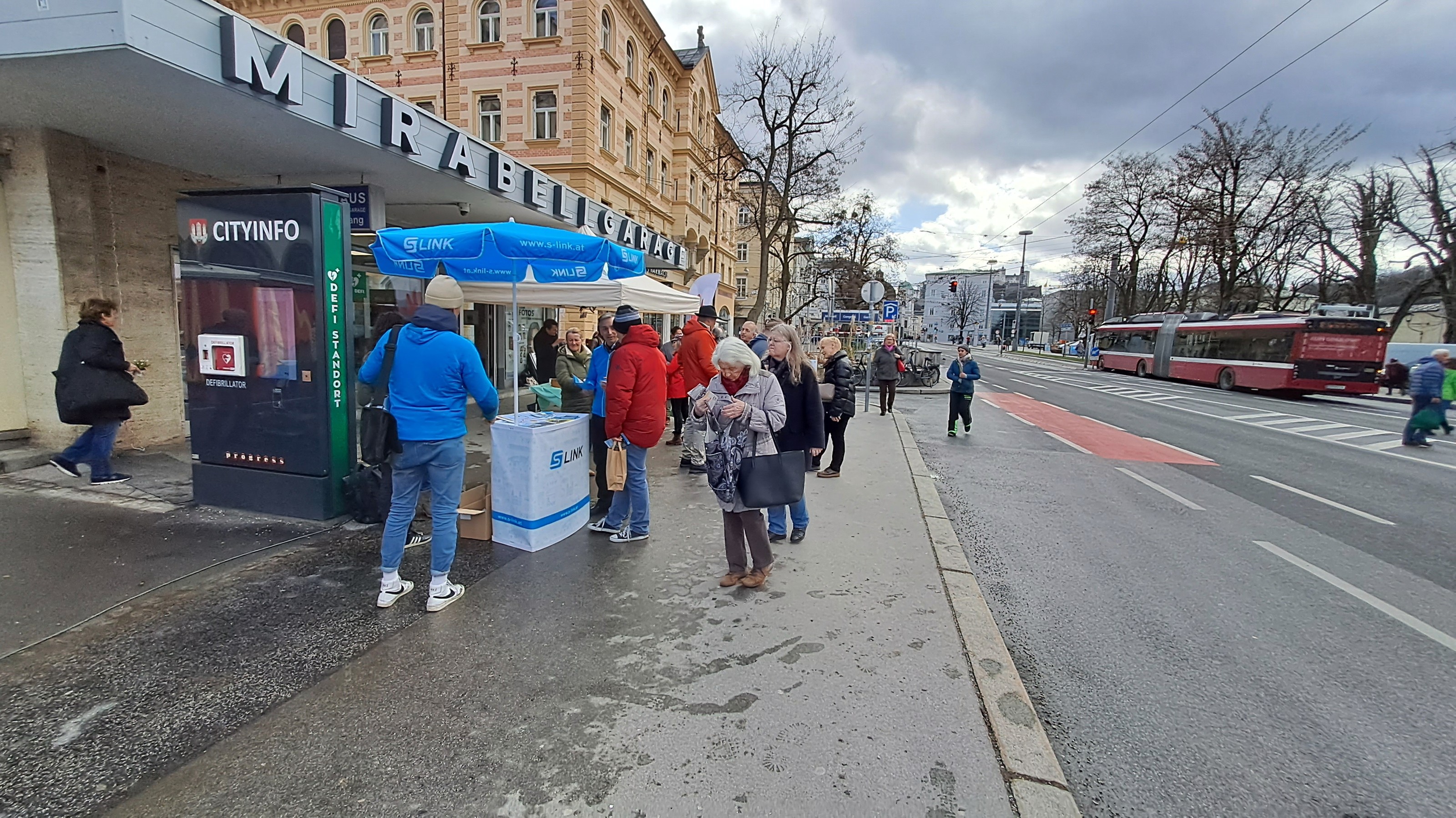 S-LINK Infostand