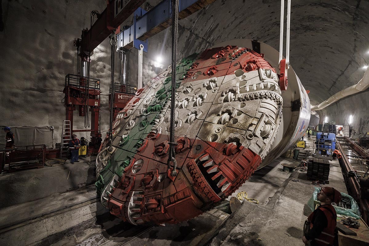 Andrehen der Tunnelbohrmaschine „Lilia“ am Brenner Basistunnel