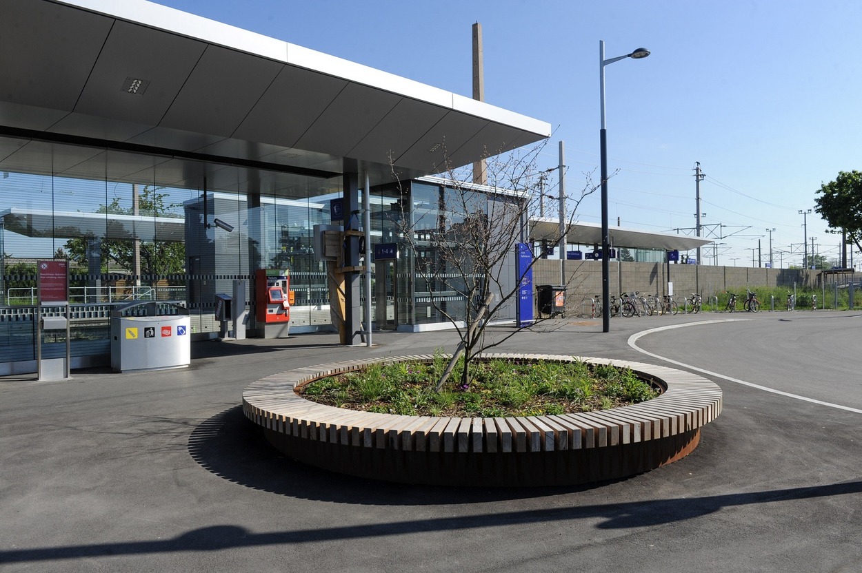 ÖBB: Bahnhof Wien Süßenbrunn modern und barrierefrei