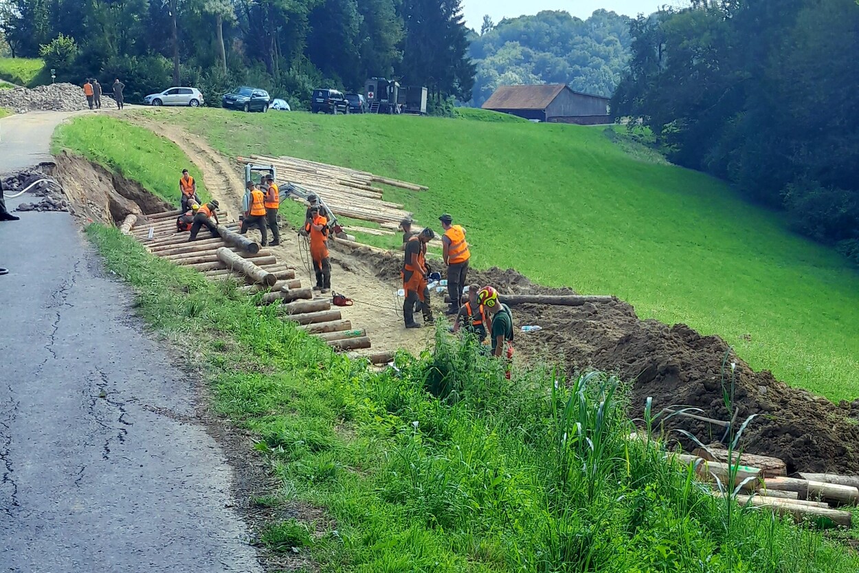 Hangstabilisierung nach Erdrutsch in Gnas