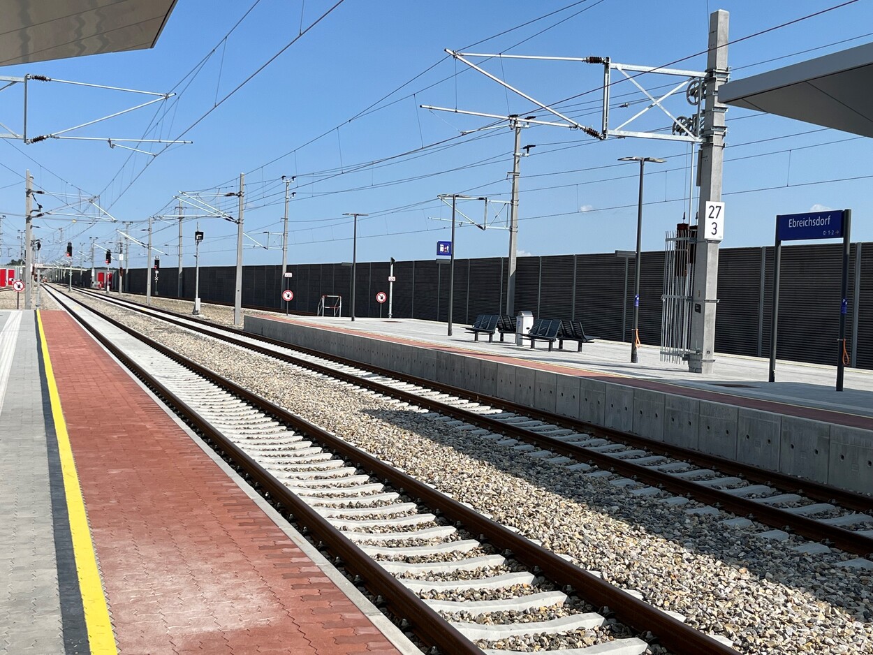 Pottendorfer Linie – neuer Bahnhof Ebreichsdorf eröffnet