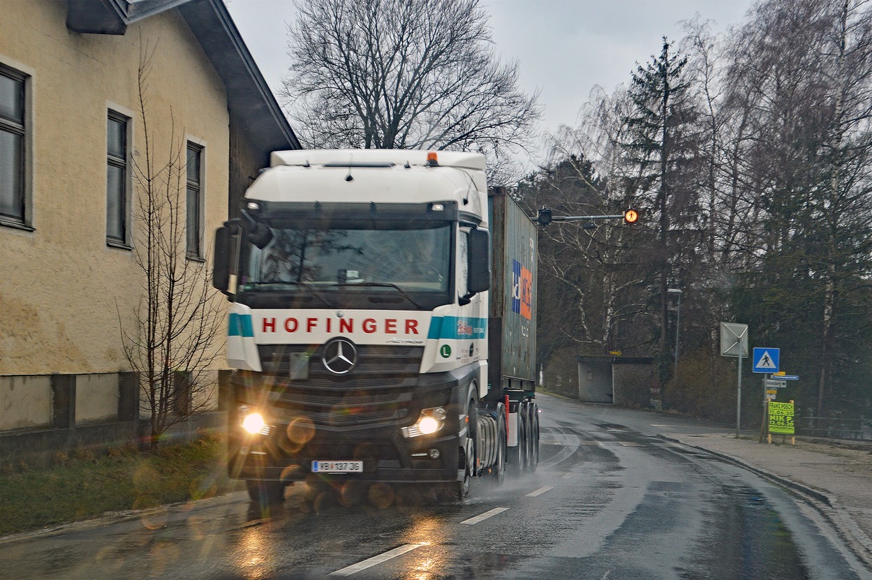 Lkw-Route B 156 mit ständiger Belastung der Bevölkerung