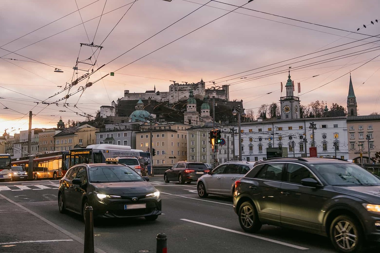 Reduktion von CO2 intensivem Verkehr