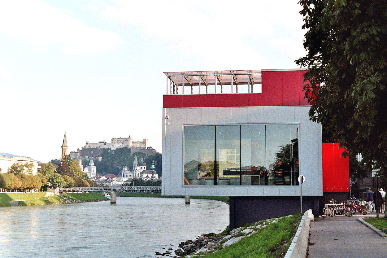 Info-Box S-Bahn Salzburg Mülln Salzach-Kai 