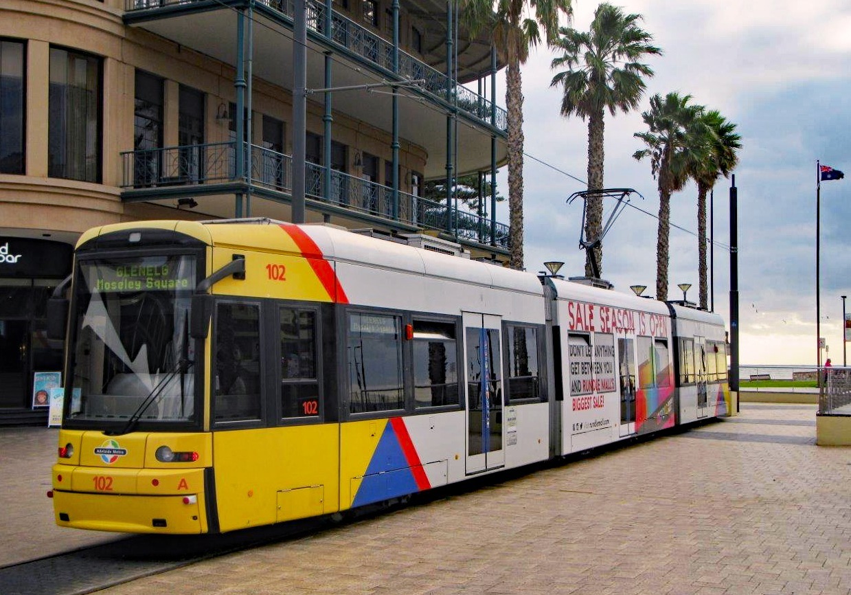 Tram Adelaide - Straßenbahn im Süden Australiens