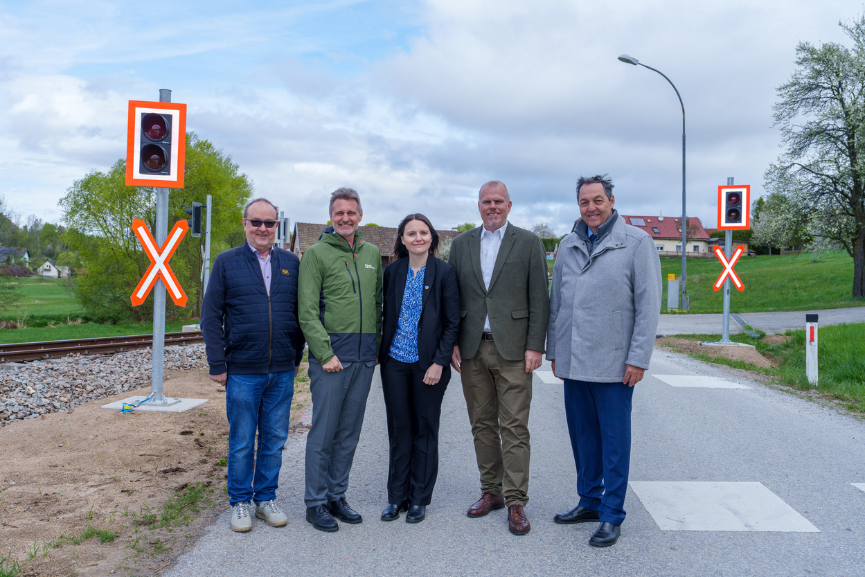 Waldviertelbahn: Mehr Sicherheit an Eisenbahnkreuzungen