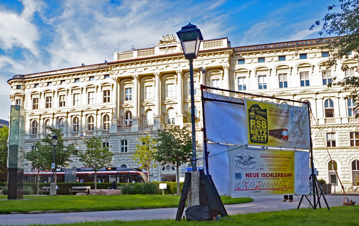 Bahn & Bus, Rad & Fuß im Kurpark