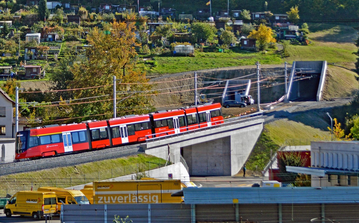 Appenzellerbahnen neue Triebwagen "Tango" auf grundlegend erneuerter Strecke St.Gallen - Appenzell 