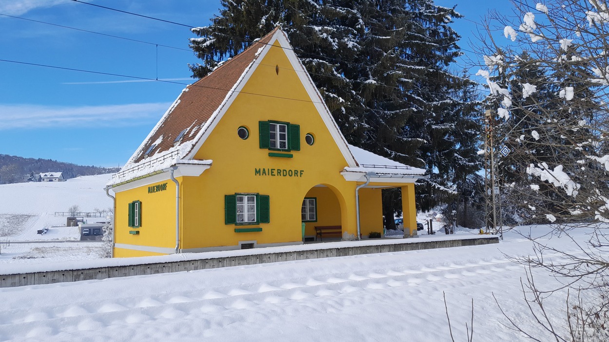 Bahnhof Maierdorf